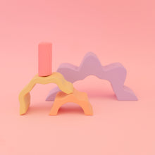 Load image into Gallery viewer, Daisy Stacker